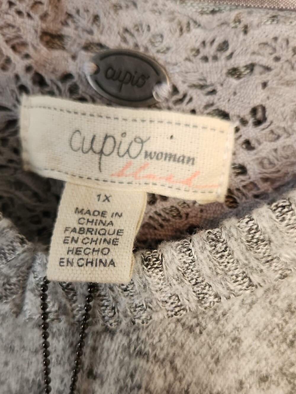 Cupio Light Gray V-Neck Hooded Pullover - Picture 2 of 5